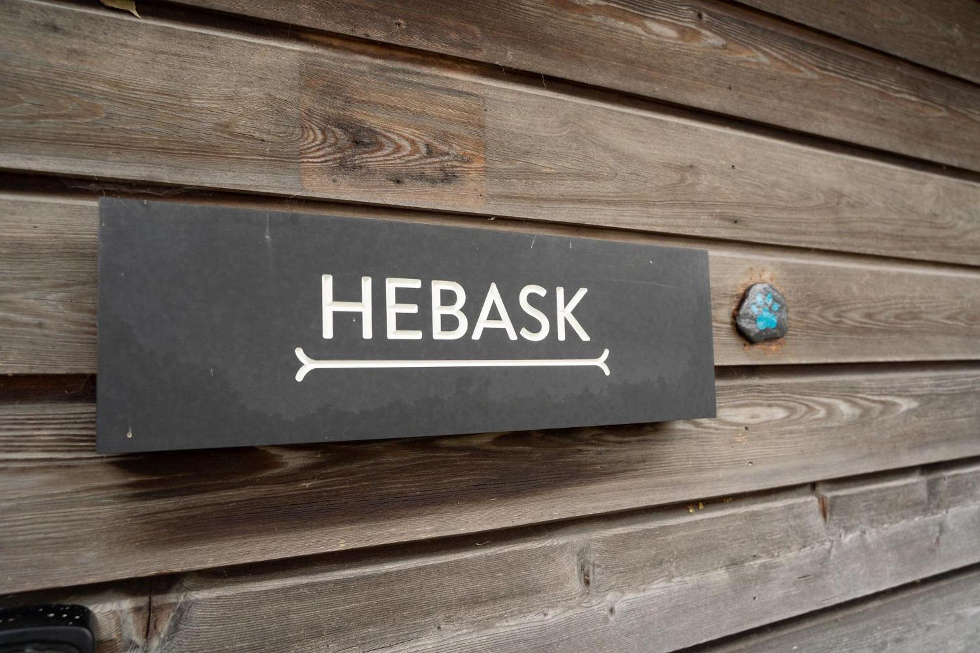 Hebask *